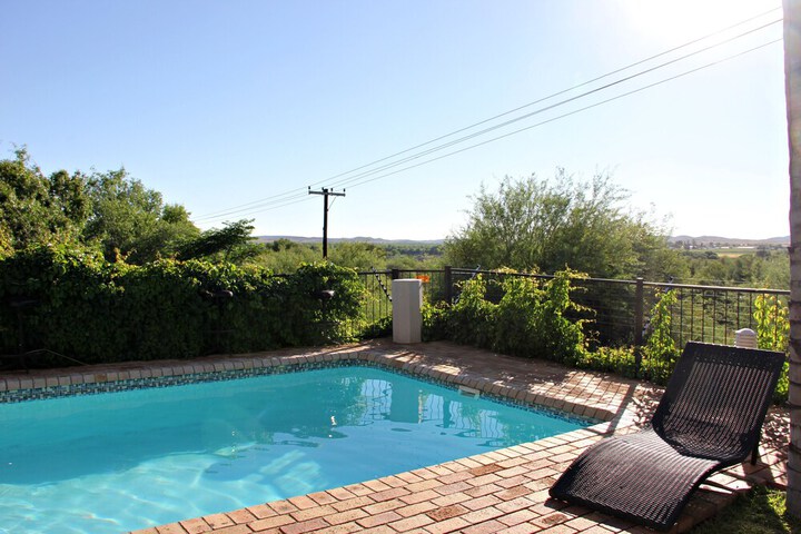 Pool 33 of 42