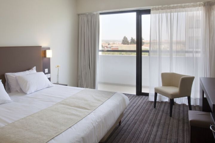 Room 15 of 59