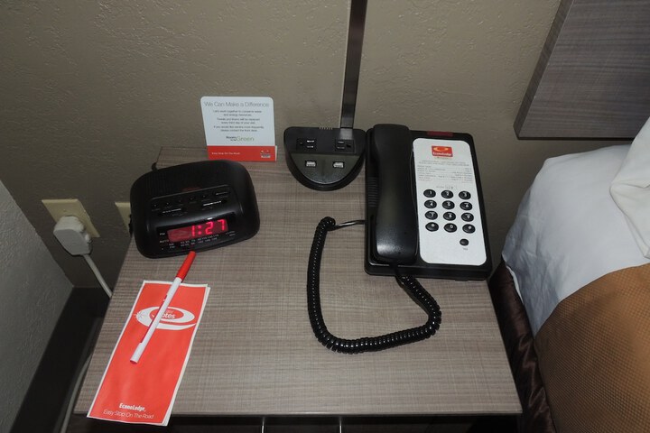 Room amenity