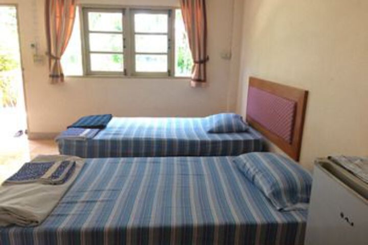 Room 14 of 22