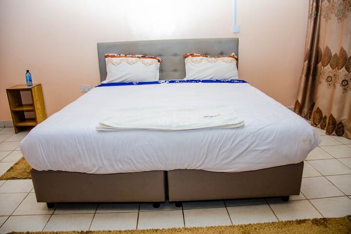 Room 15 of 20
