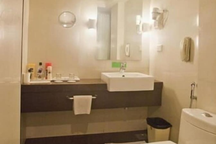 Bath Interior