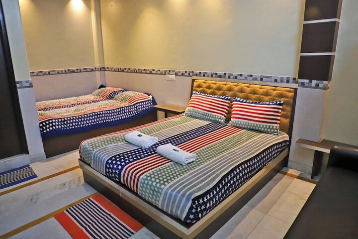 Room 5 of 26