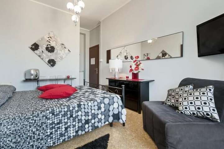 Room 7 of 22