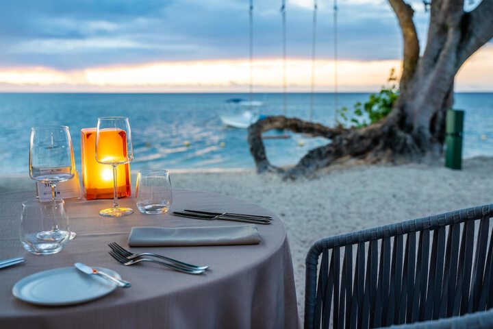 Dining 131 of 215
