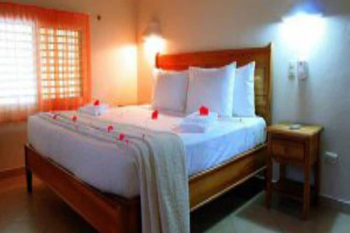 Room 7 of 39