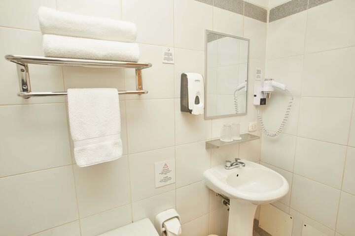Clean Restrooms