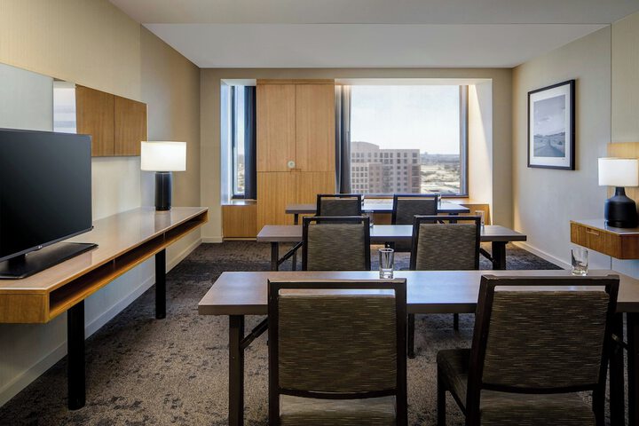 Meeting facility