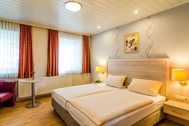 Room 20 of 49