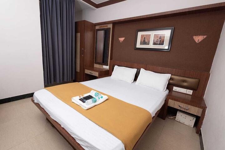 Hotel 10 of 25