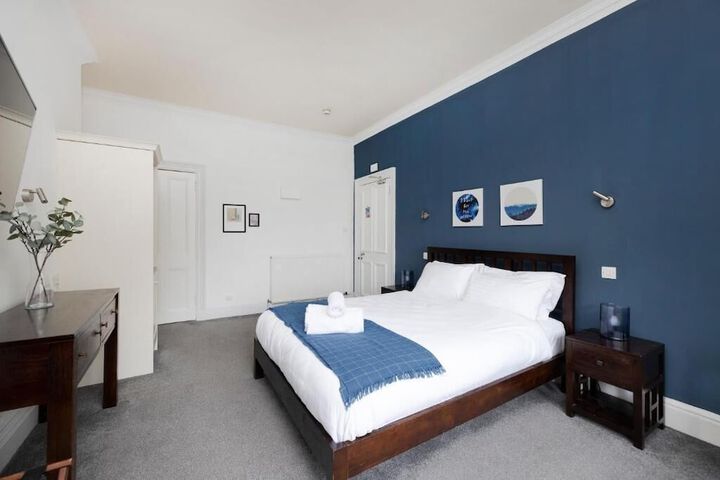 Room 40 of 68