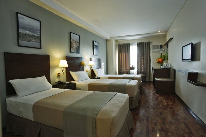 Room 18 of 53