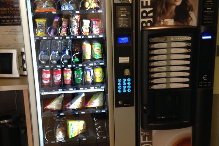 Vending machine