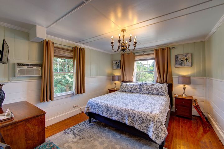 Room 190 of 309