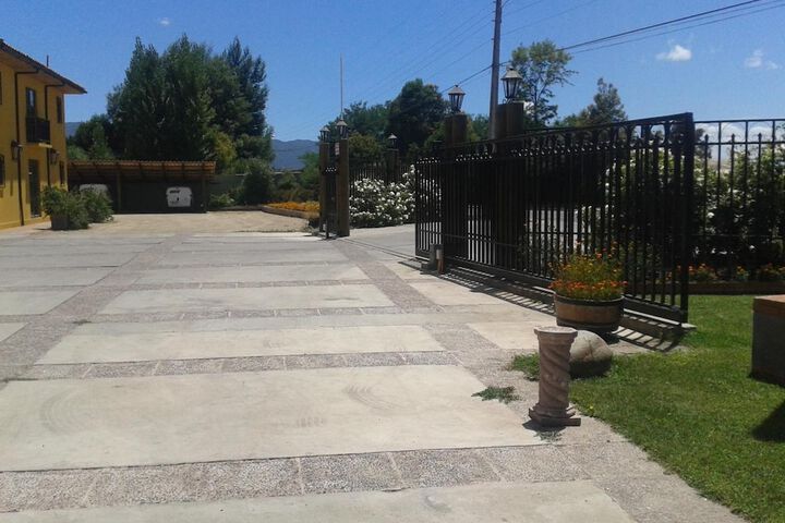 Property Grounds 33 of 54