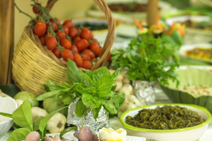 Dining Photos