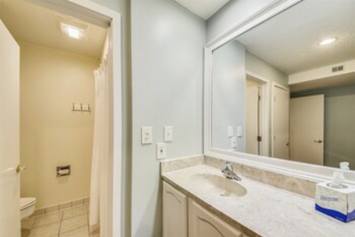 Room 4 of 45