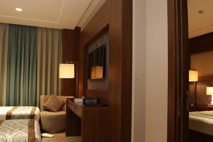 Room 12 of 57
