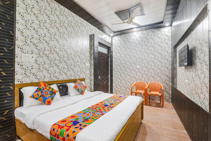 Room 18 of 40
