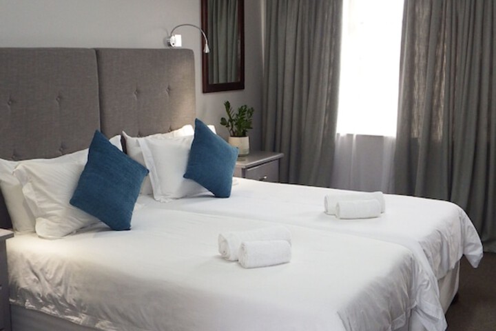 Room 3 of 36