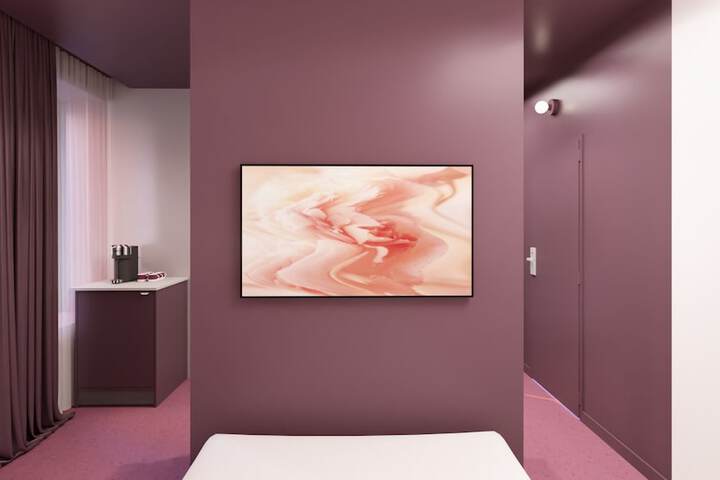 Room 7 of 57