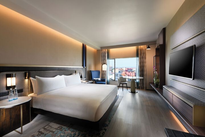 Room 45 of 134