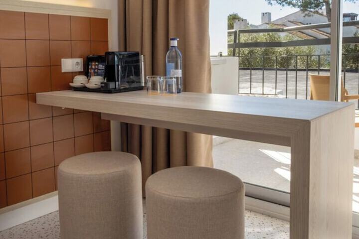 Room 20 of 94