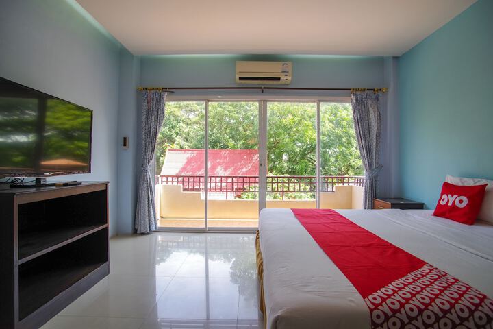 Room 6 of 49