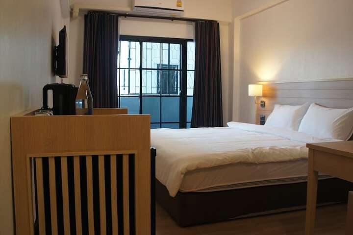 Room 21 of 46