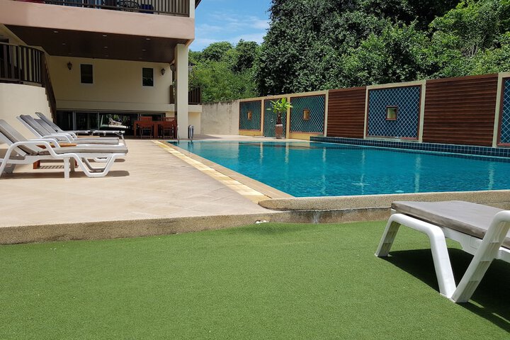 Pool Hotel