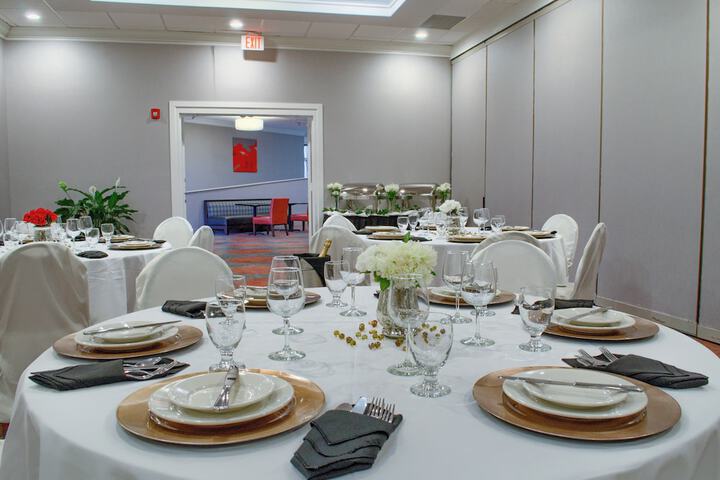 Banquet hall