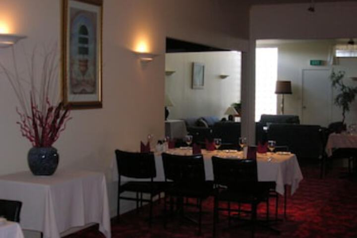 Dining 49 of 66