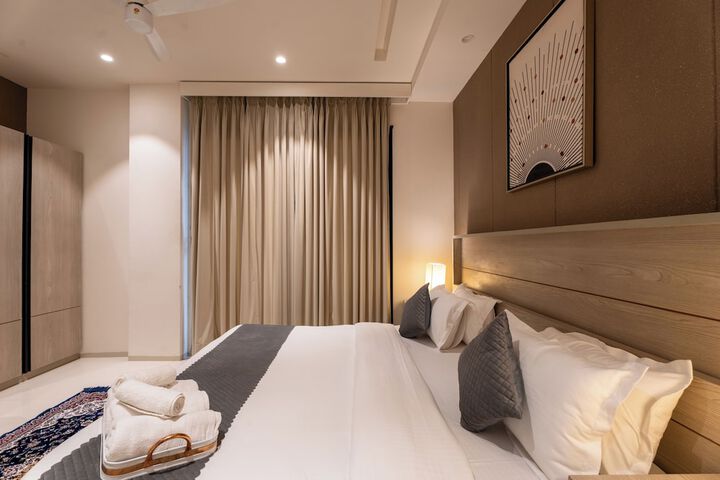Room 16 of 29