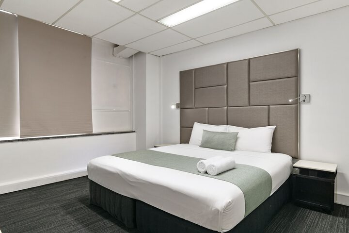 Room 7 of 35