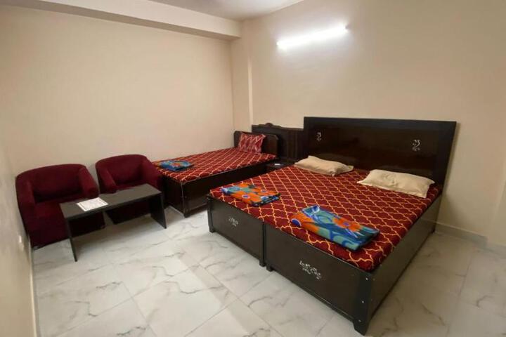 Bhakti Dham Hotel
