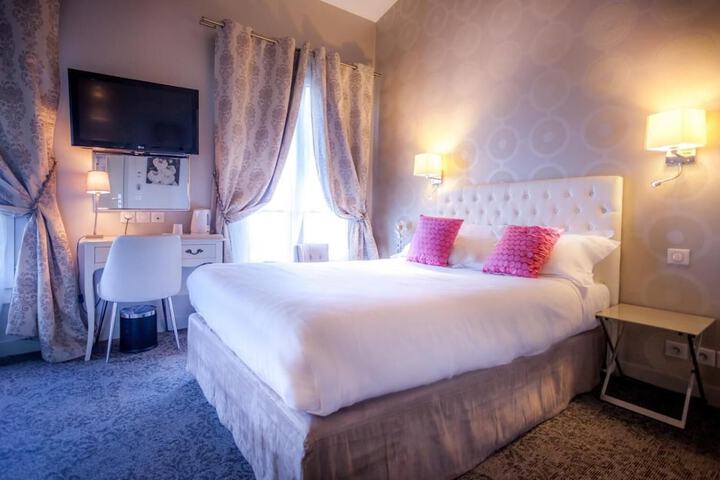 Room 21 of 44