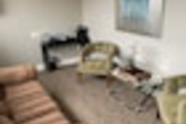Room 101 of 285