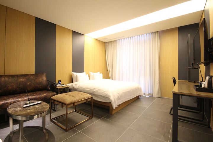 Room 31 of 59