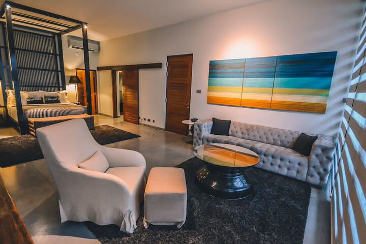Room 21 of 72