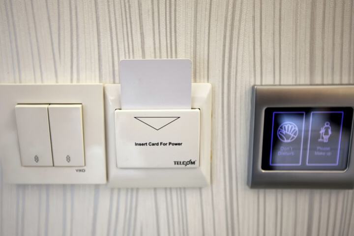 Room amenity