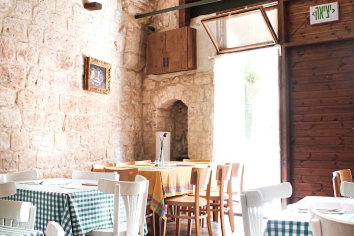 Dining Photos