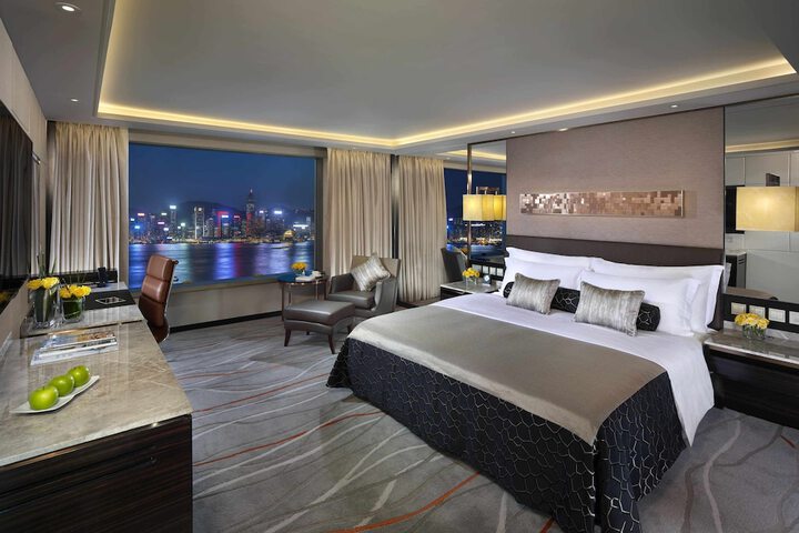 Room 4 of 119