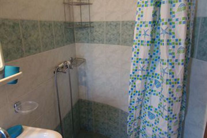 Room 6 of 21