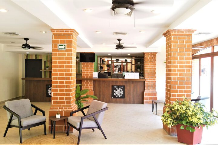 Hotel Interior 6 of 120