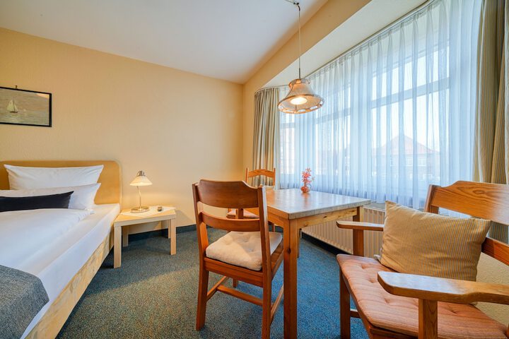 Room 33 of 69