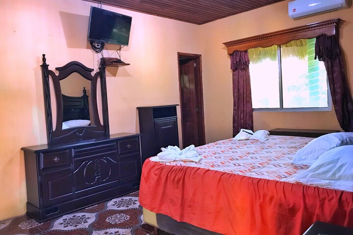 Room 19 of 29