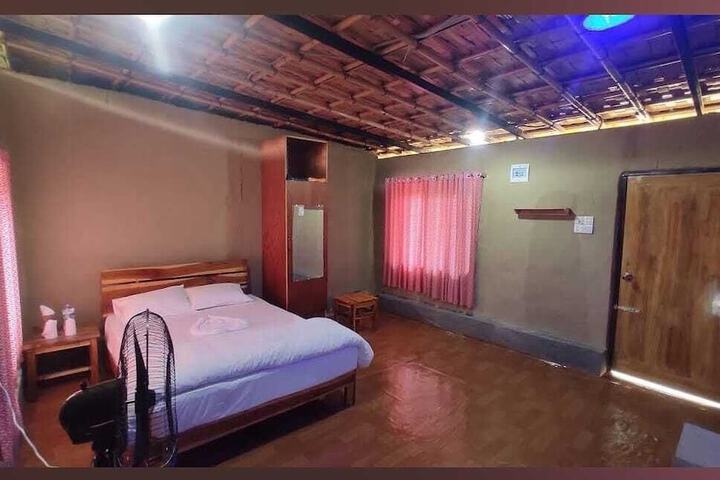 Room 19 of 100