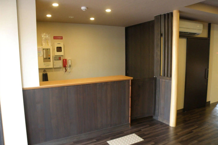 Photo 6