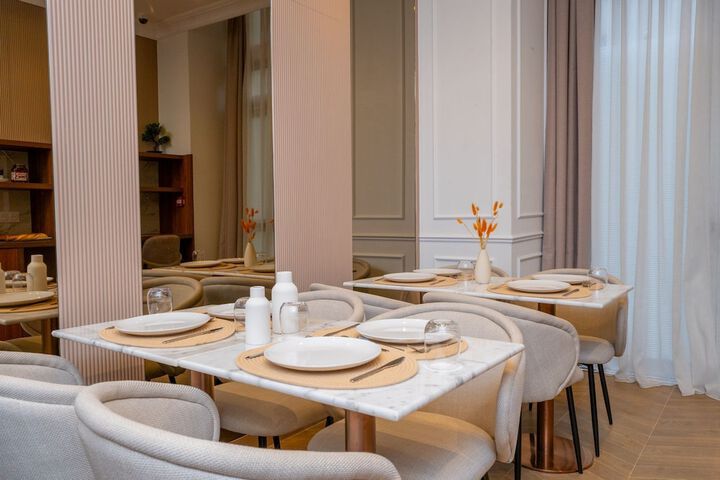 Dining 67 sur 67