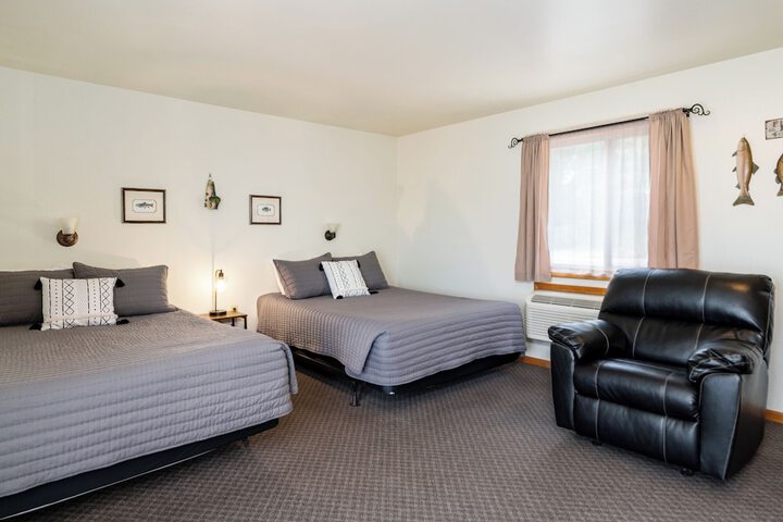 Room 47 of 154